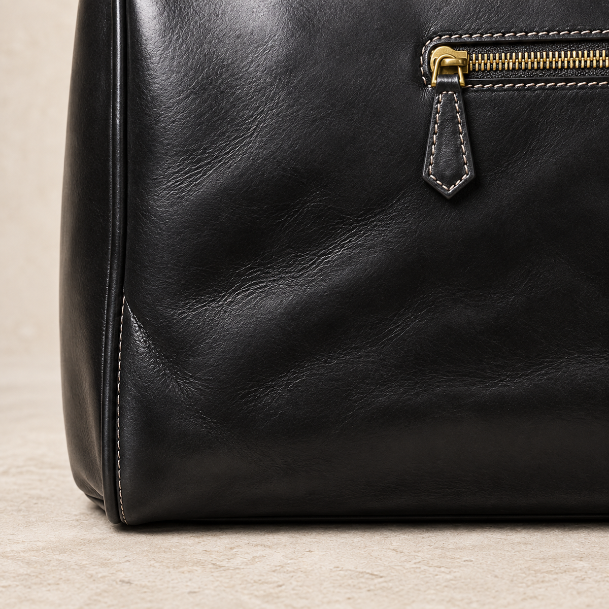 Arezzo — Nero — VS-LJ30020-N — shooting studio IA 05